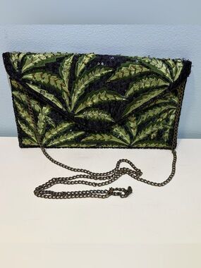 Clements Ribeiro Green Palm Leaf Embroidered Beaded & Sequin Clutch With Chain